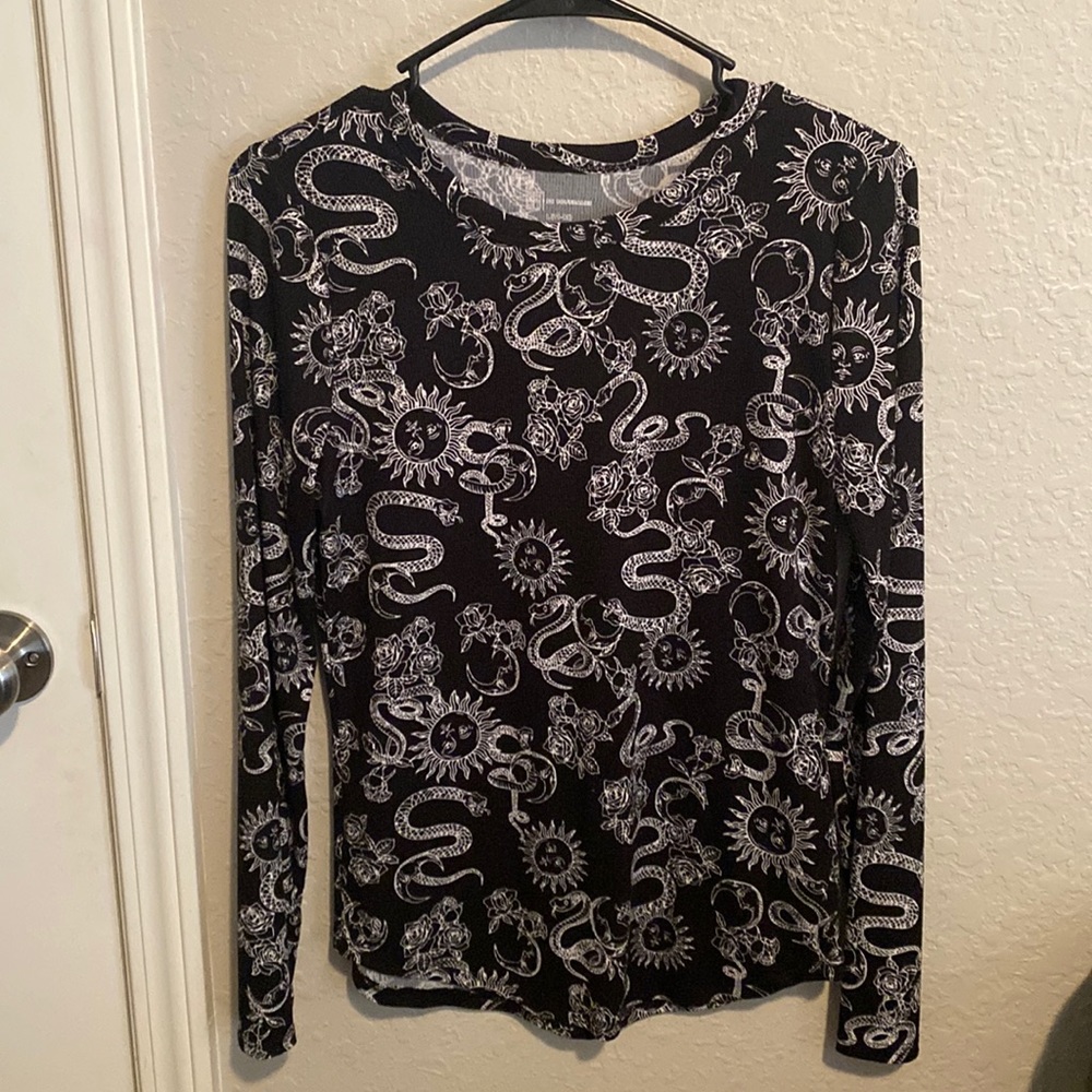 Long sleeve undershirt